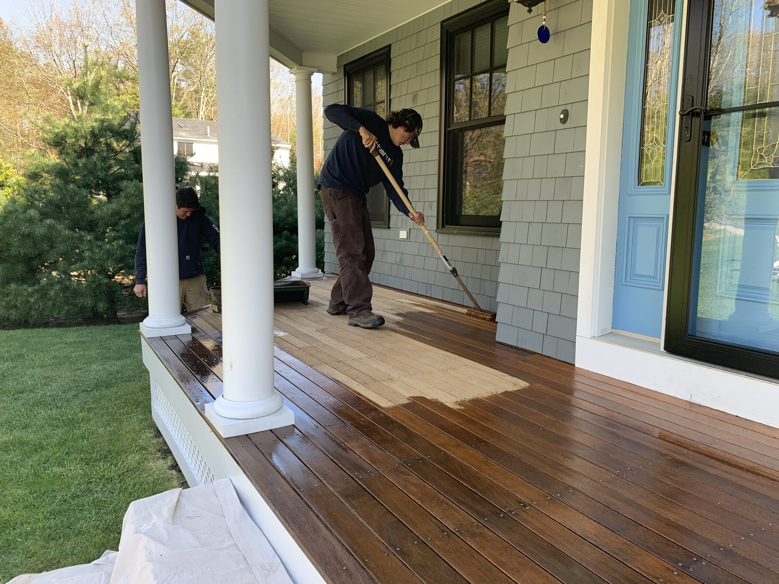 DeckStaining_IMG_1272