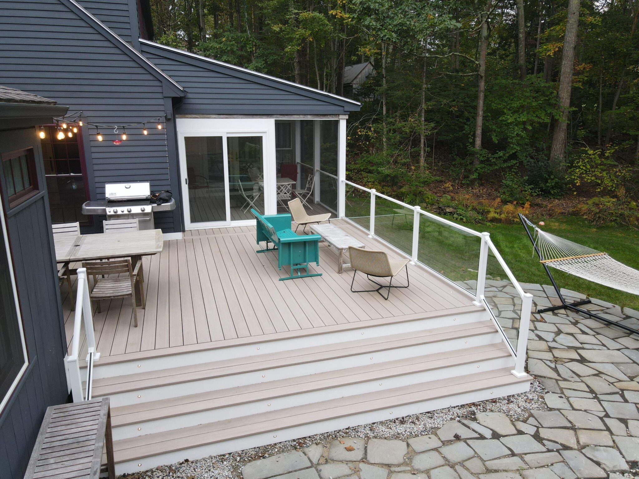 Composite Decking That Looks Like Real Wood